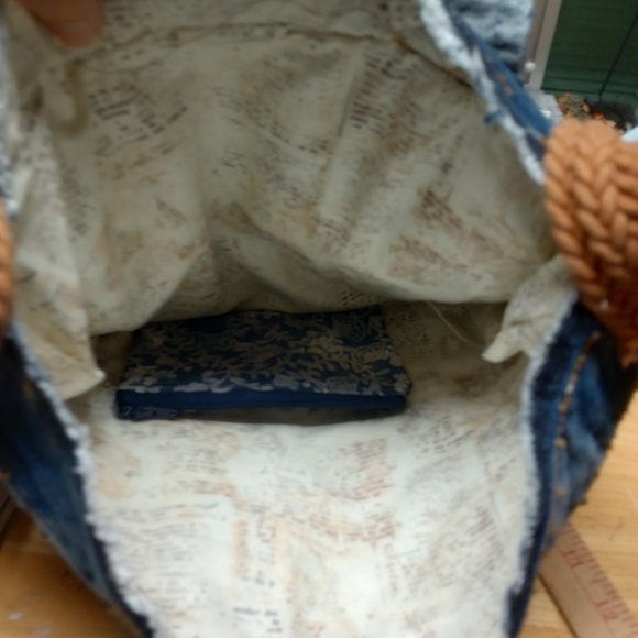 Women's Purse Handbag in Recycled Jeans and Fabric, Inside Lining. - Picture 9 of 9